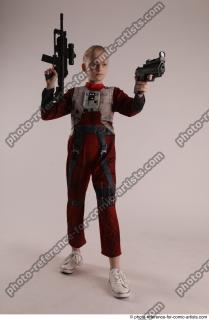 DENISA WITH TWO GUNS